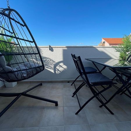 Apartment New Chic スペタル エクステリア 写真