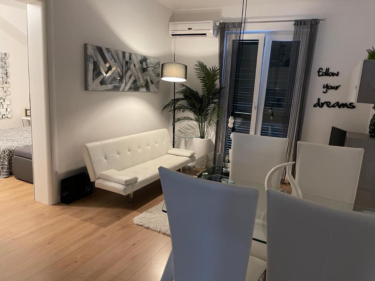 Apartment New Chic スペタル エクステリア 写真
