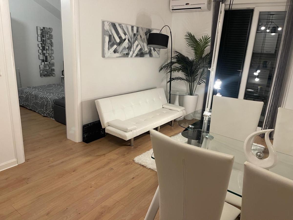 Apartment New Chic スペタル エクステリア 写真